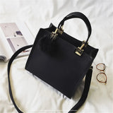Borsa a mano con tracolla casual in pelle scamosciata da donna - Borsa a mano ATREND