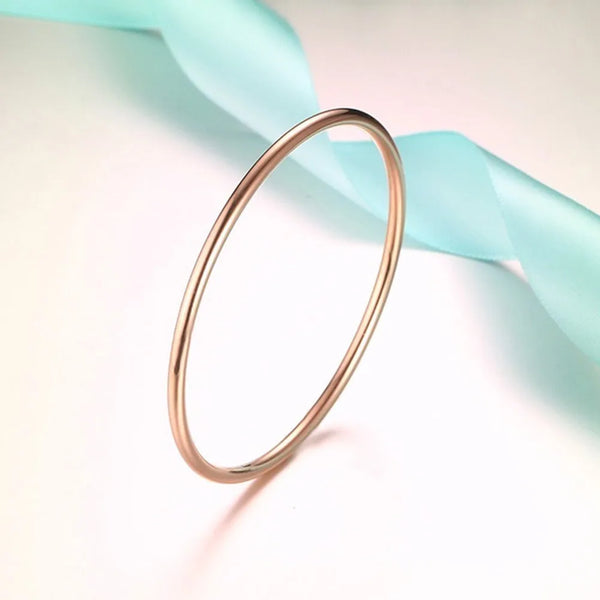 Bracciale casual sottile in acciaio da donna