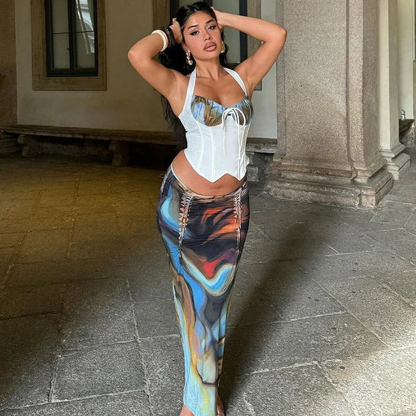 Set coordinato top corto stringato e gonna lunga con stampa grafica da donna