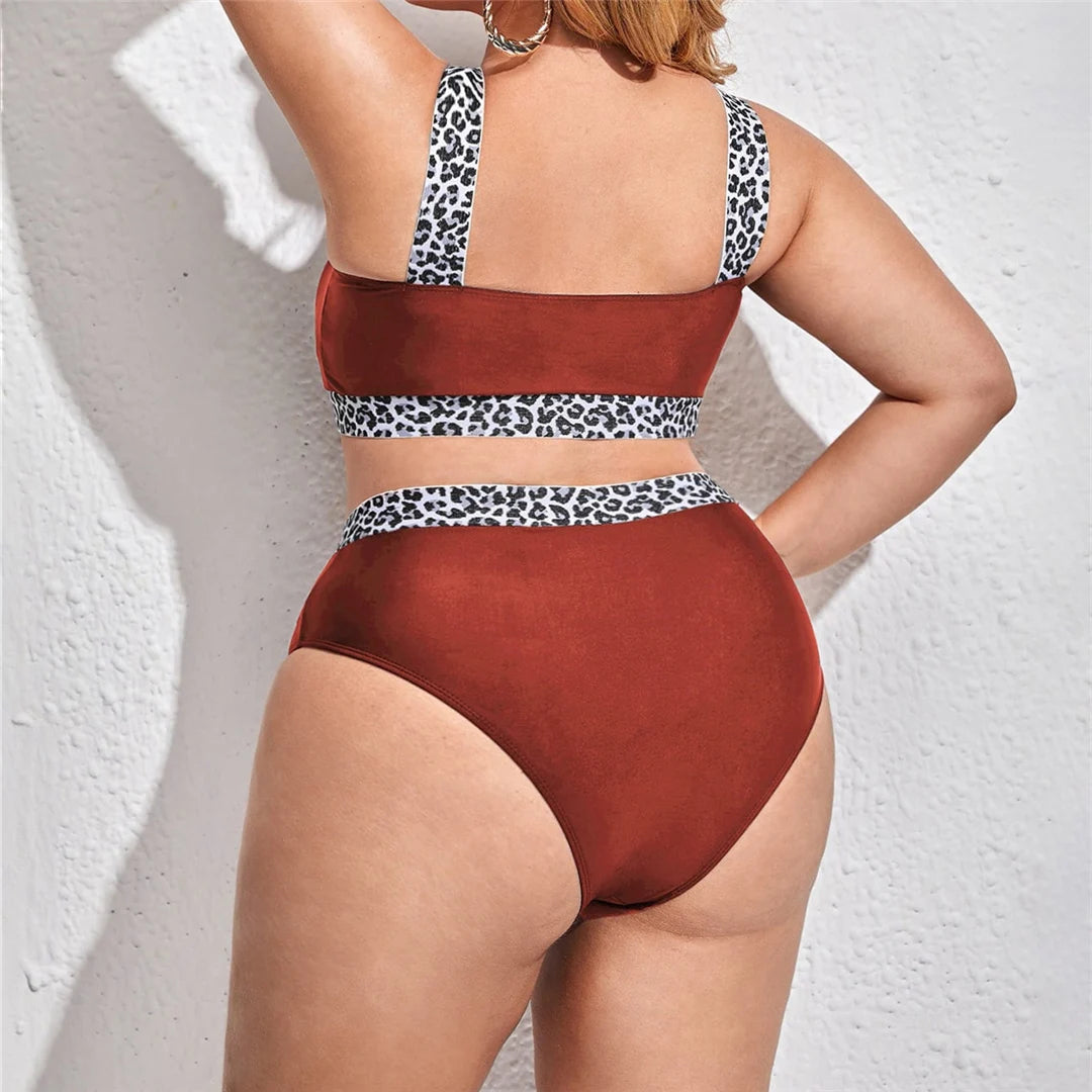Women's Two Piece Bikini Set Bra and Panties with Contrast Trim