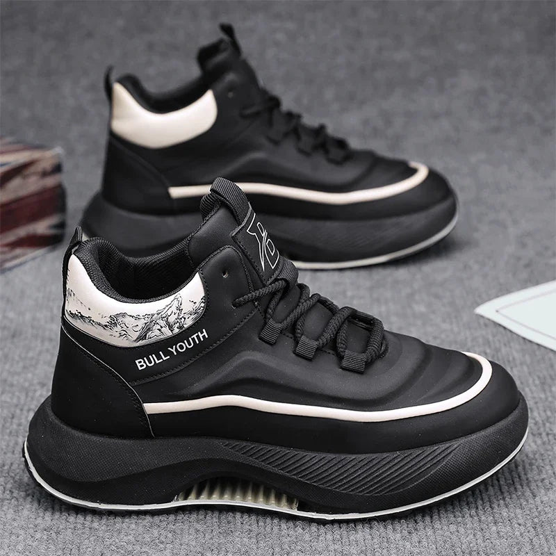 Sneakers casual con suola in gomma e chiusura a lacci da uomo