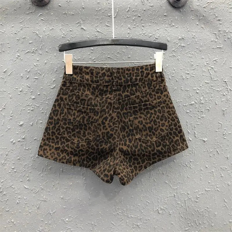 Pantaloncini di jeans a vita alta con stampa leopardata a gamba larga da donna - Pantaloncini di jeans donna ATREND