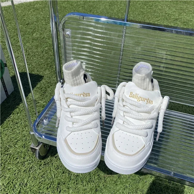 Unisex casual lace-up sneakers