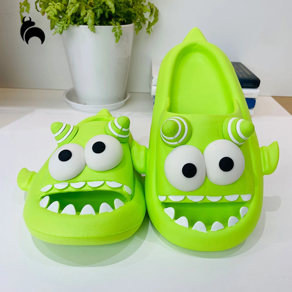 Ciabatte indoor a forma di squalo unisex - Ciabatte unisex ATREND