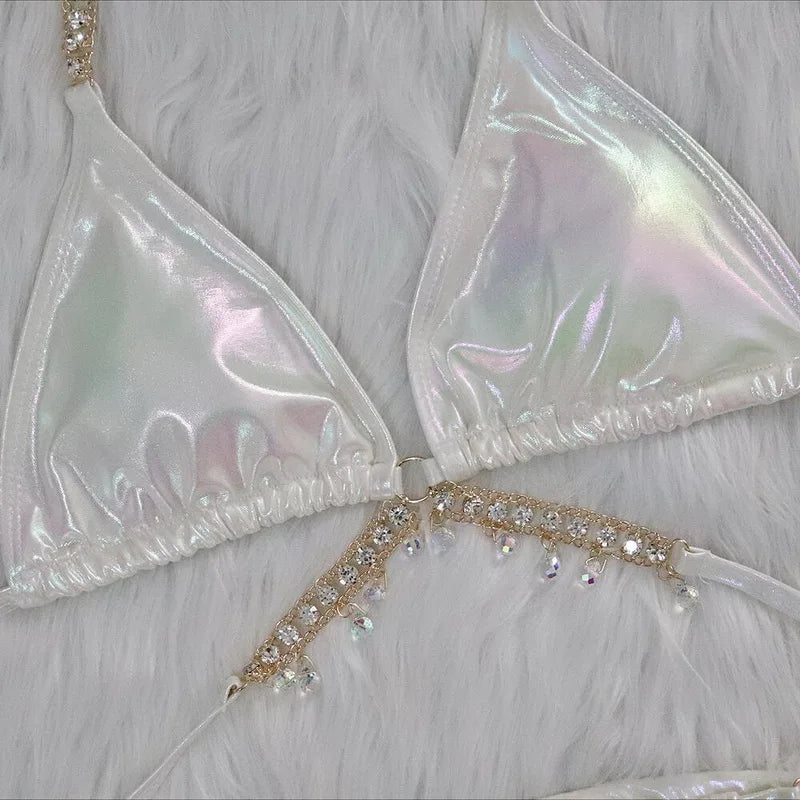 Bikini due pezzi reggiseno e mutande con catena da donna