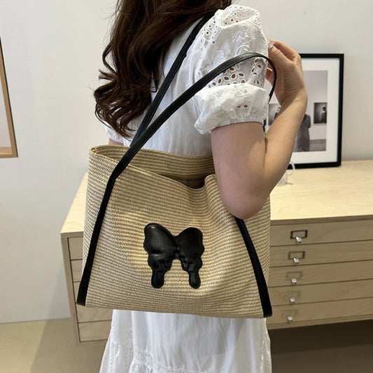 Borsa a spalla casual con farfalla da donna - Borsa a spalla ATREND
