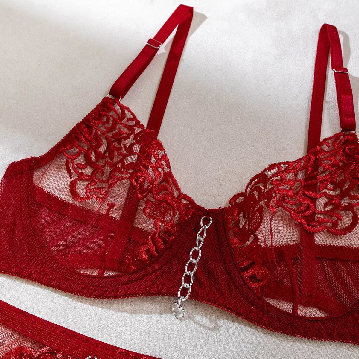 Women's Lingerie Bra Thong Garter Belt With Chain