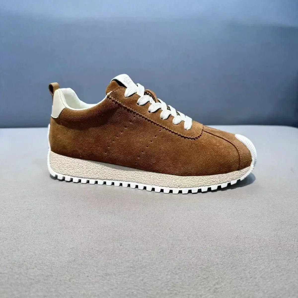 Sneakers casual patchwork in pelle PU e velluto unisex