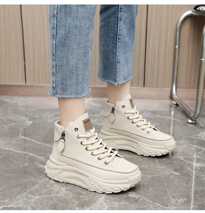Sneakers casual alla caviglia outdoor con lacci da donna - Sneakers donna ATREND