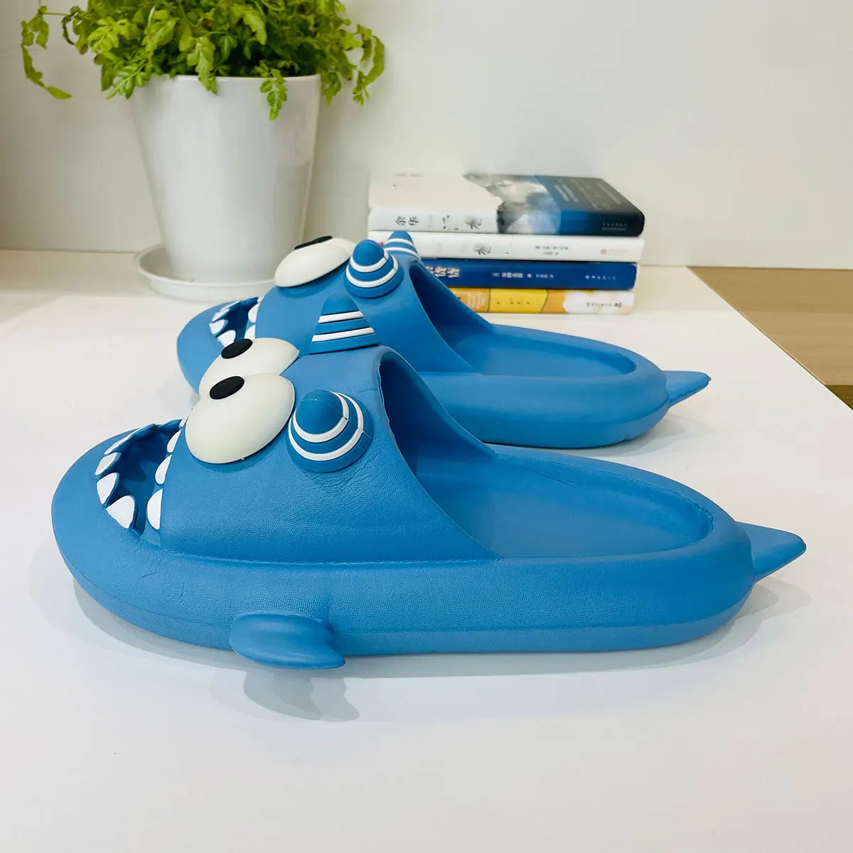 Ciabatte indoor a forma di squalo unisex - Ciabatte unisex ATREND