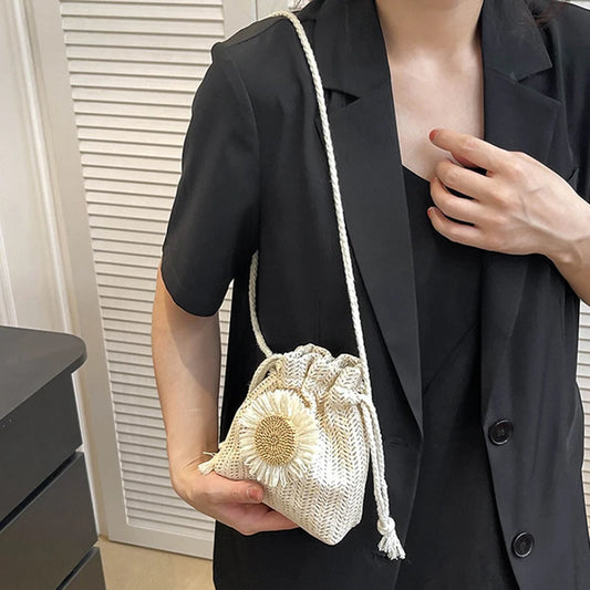 Borsa a tracolla a sacco con fiore da donna - Borsa a tracolla ATREND