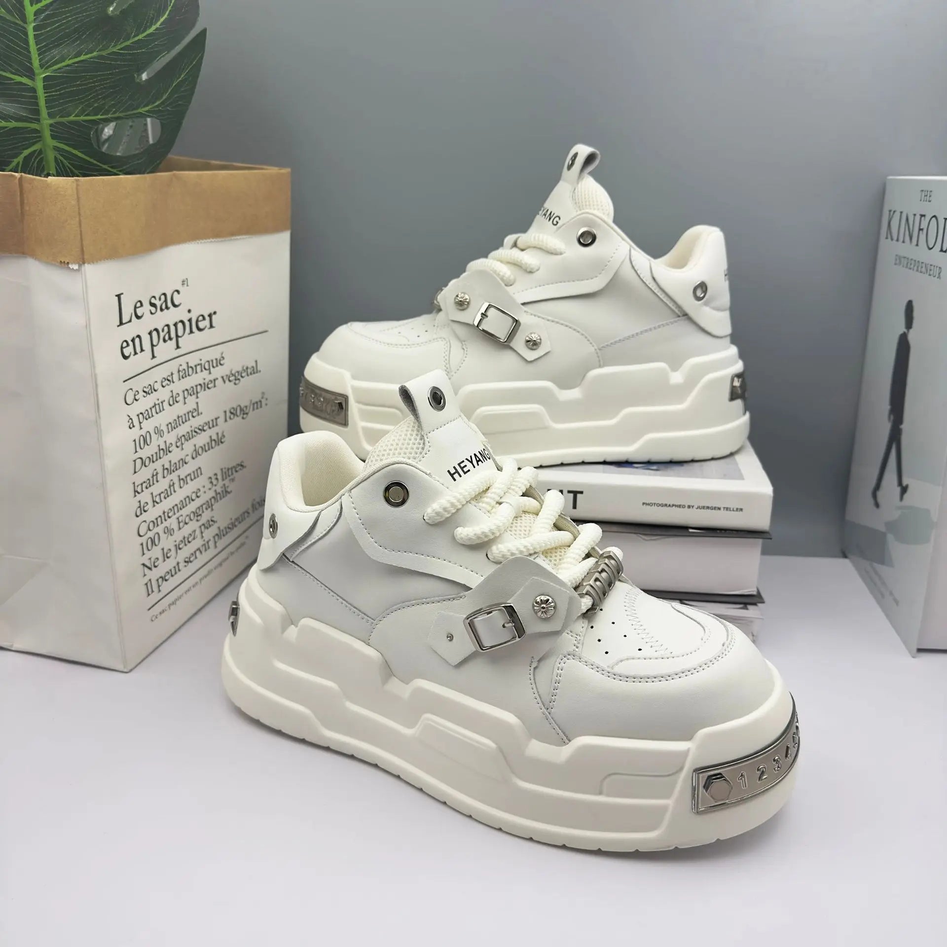 Sneakers punk con fibbie laterali in pelle PU unisex