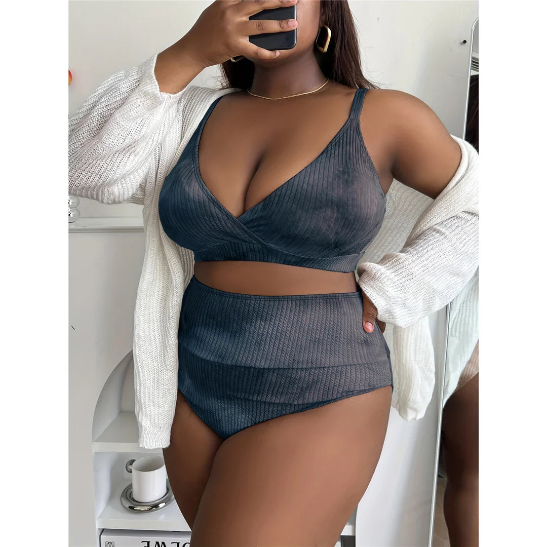 Women's two-piece bikini bra and panties
