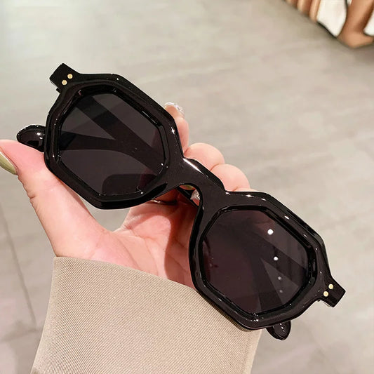 Occhiali da sole geometrici bicolor con lenti chiare o scure unisex - Occhiali da sole unisex ATREND