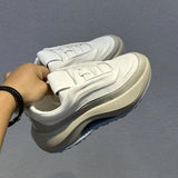 Sneakers casual con suola in gomma e chiusura a lacci da uomo