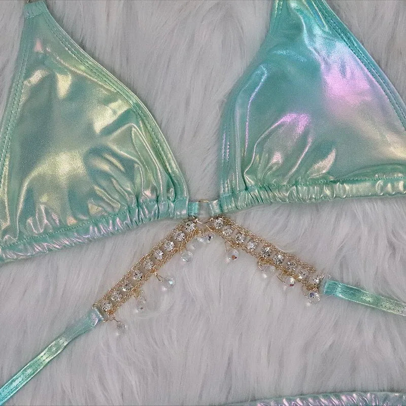 Bikini due pezzi reggiseno e mutande con catena da donna