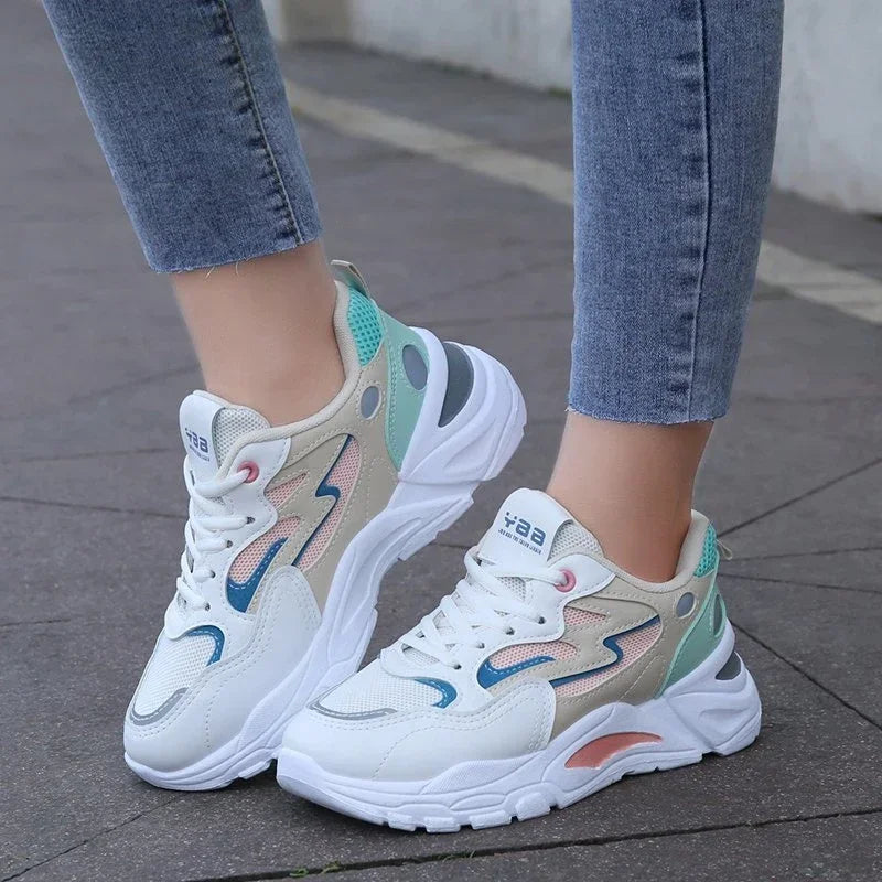 Sneakers chunky outdoor multicolor con lacci da donna - Sneakers donna ATREND