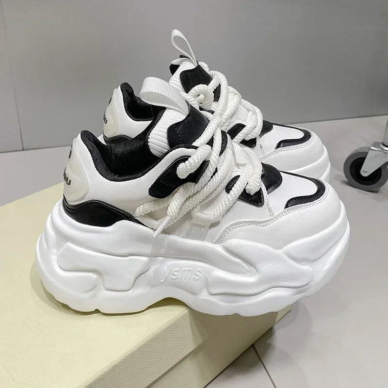 Sneakers casual outdoor con para alta e lacci da donna - Sneakers donna ATREND