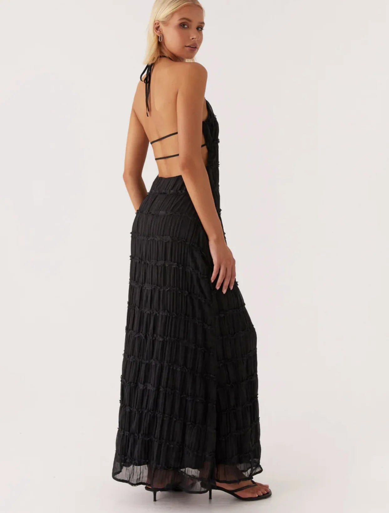 Abito lungo casual plissettato da donna - Abbigliamento Abiti ATREND