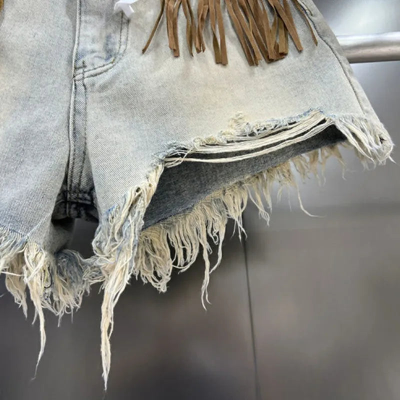 Pantaloncini di jeans strappati con frange da donna - Pantaloncini di jeans donna ATREND