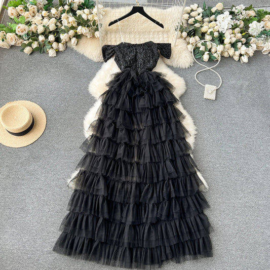 Abito lungo a body patchwork plissettato con tulle e pailettes da donna ATREND
