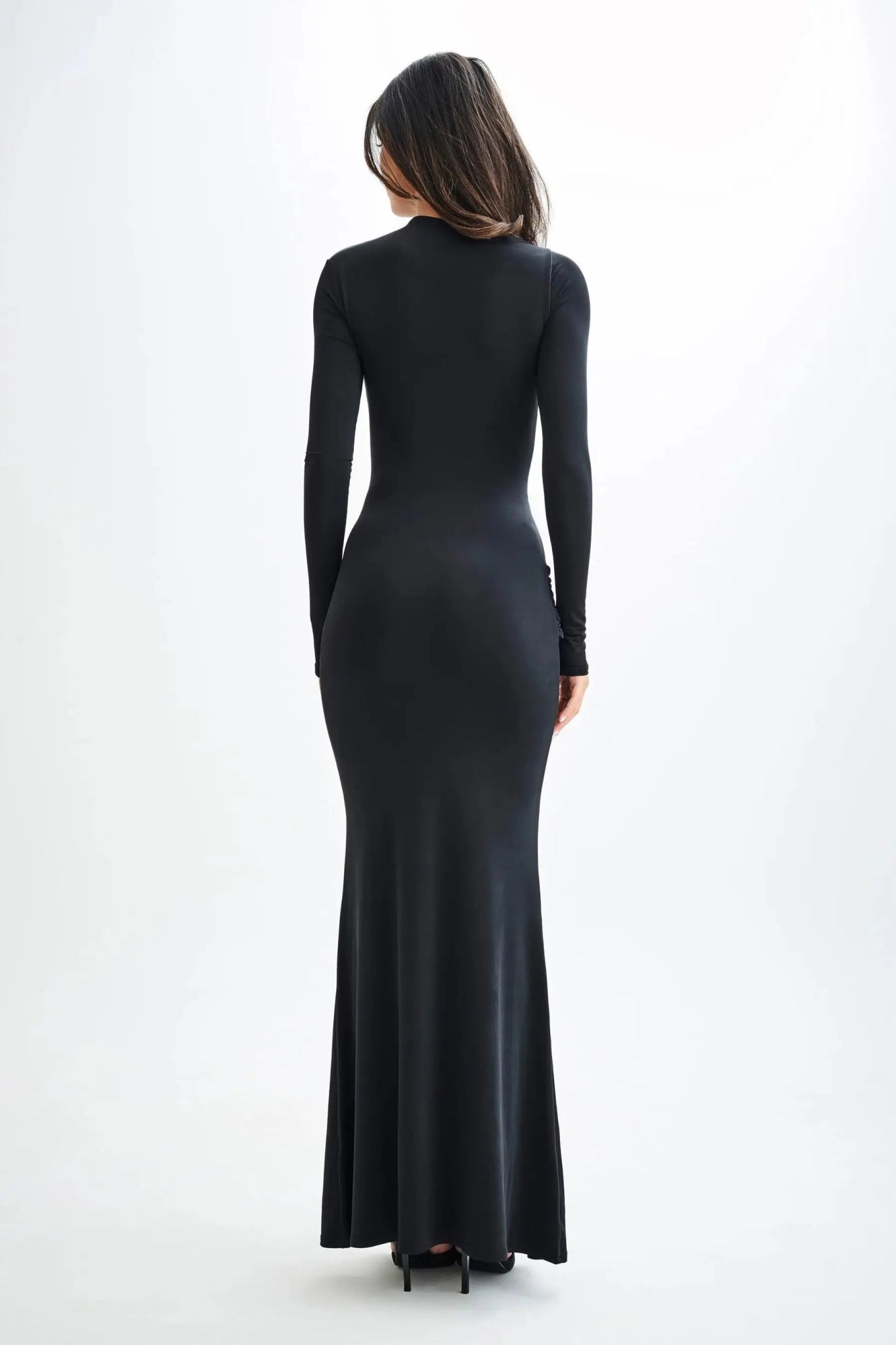 Abito lungo casual a maniche lunghe e fascia plissettata da donna ATREND