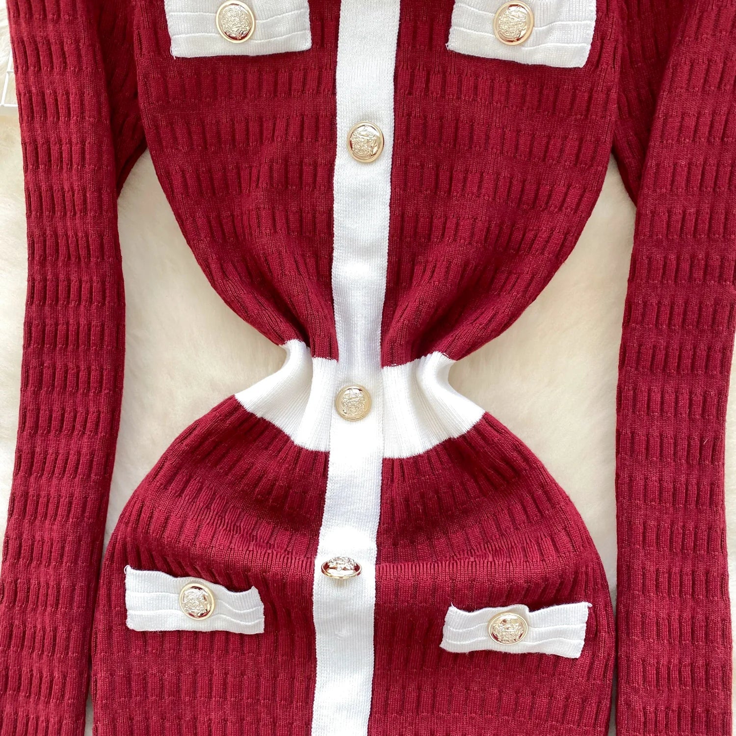Abito lungo lavorato a maglia con bordo a contrasto e bottoni da donna ATREND