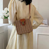 Borsa a tracolla in paglia con chiusura magnetica da donna ATREND