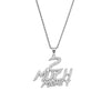 Collana con ciondolo con lettere con brillantini da uomo ATREND