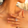 Collana con cuore e pietra portafortuna con brillantini e scritta da donna ATREND