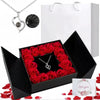 Idea regalo collana con zirconi circondata da rose artificiali con scritta ti amo in 100 lingue ideale per ogni occasione ATREND