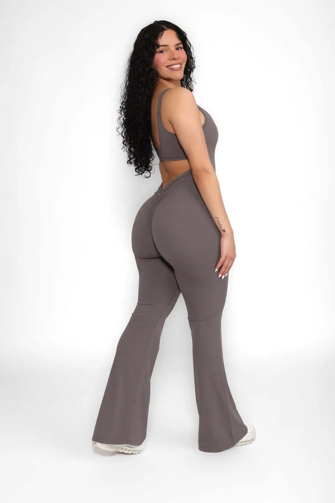 Jumpsuit sportiva scavata senza maniche da donna ATREND