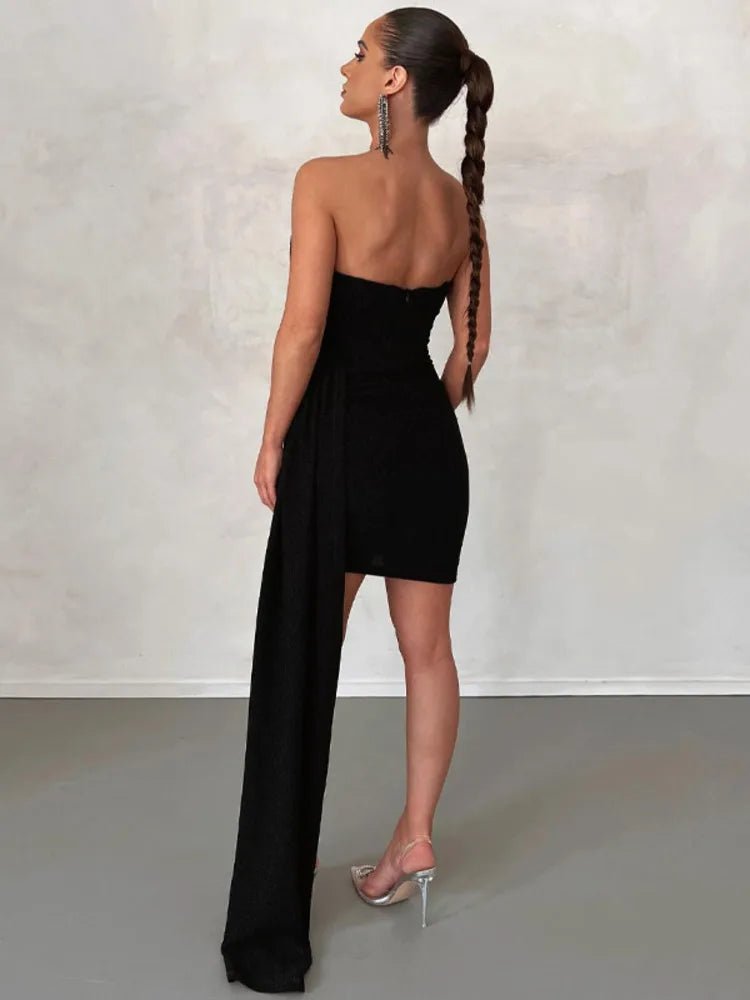 Mini abito a fascia glitterato e coda laterale da donna - Abiti ATREND