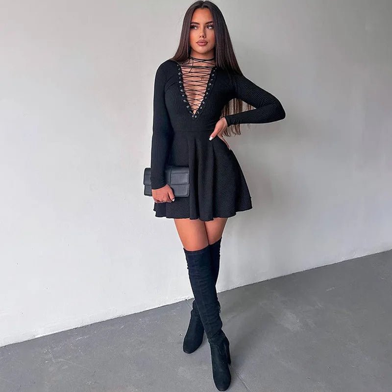 Mini abito a maniche lunghe plissettato da donna ATREND