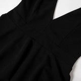 Mini abito a trapezio con scollo a V scavato da donna ATREND