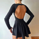 Mini abito a trapezio con scollo a V scavato da donna ATREND