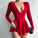 Mini abito a trapezio con scollo a V scavato da donna ATREND