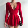 Mini abito a trapezio con scollo a V scavato da donna ATREND