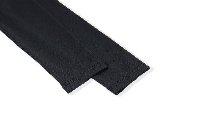 Mini abito aderente scavato a maniche lunghe & catena - Abiti ATREND