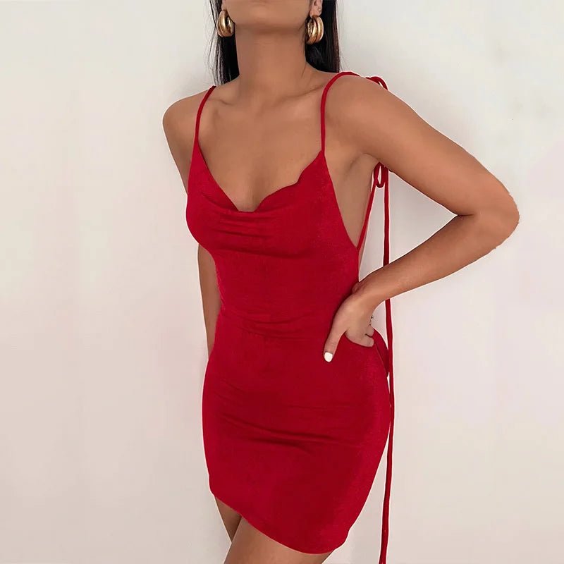Mini abito casual scavato da donna - Abiti ATREND