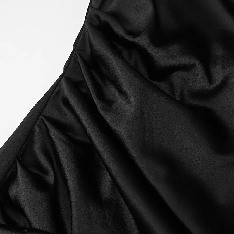 Mini abito in raso mono spalla con coda laterale da donna ATREND