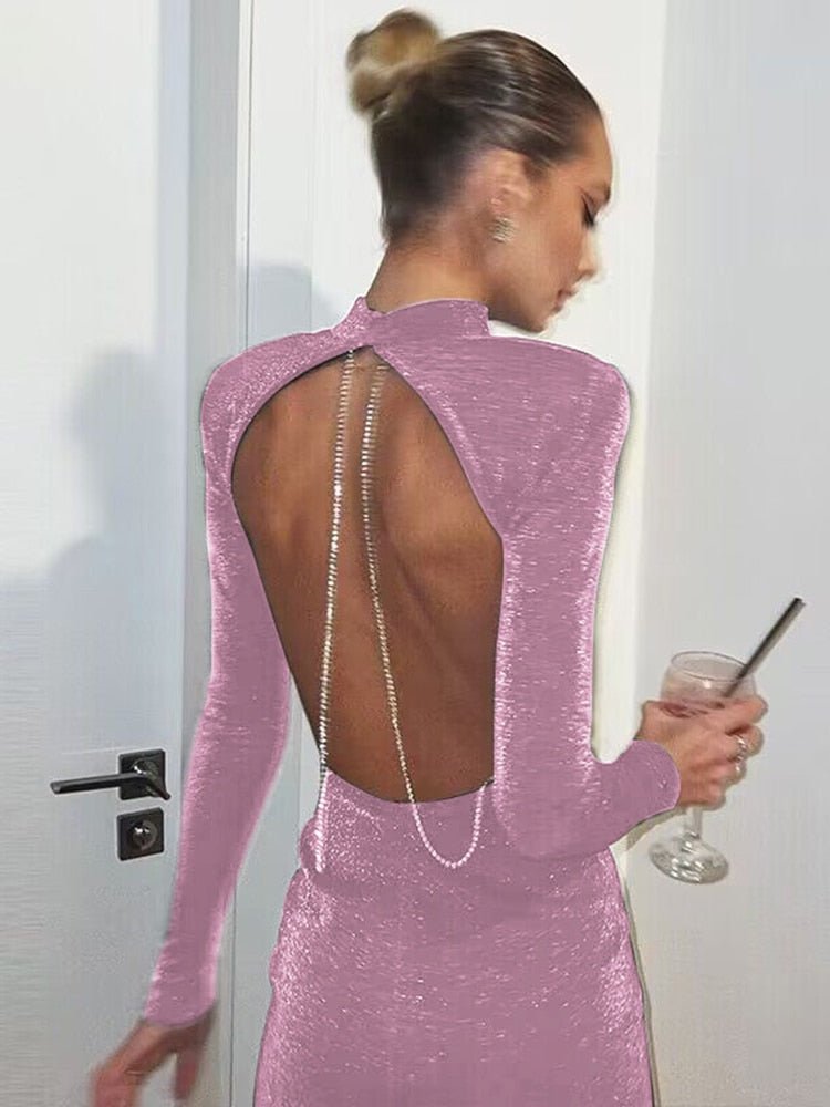 Mini abito satinato scavato a maniche lunghe con catena - Abbigliamento Abiti ATREND