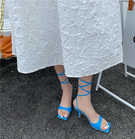 Sandali alla gladiatore con punta quadrata da donna - Sandali ATREND
