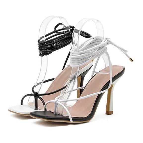 Sandali alla gladiatore lace up Black&White da donna - Sandali ATREND