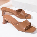 Sandali spuntati in pelle sintetica con tacco quadrato da donna - Sandali ATREND