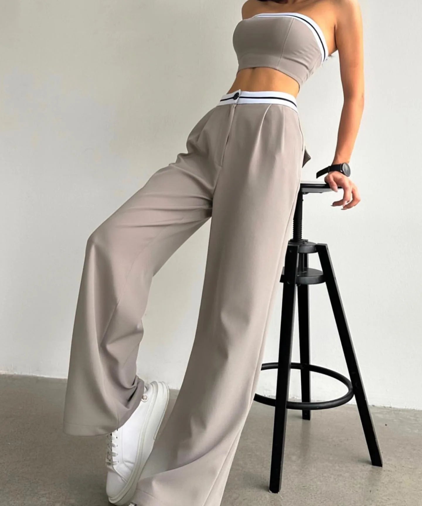 Set coordinato casual con bordo a contrasto da donna ATREND