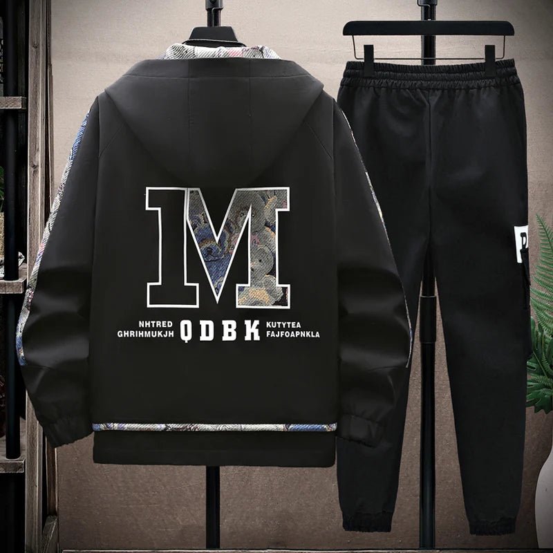 Set coordinato felpa e pantaloni con lettere e bordo a contrasto da uomo ATREND