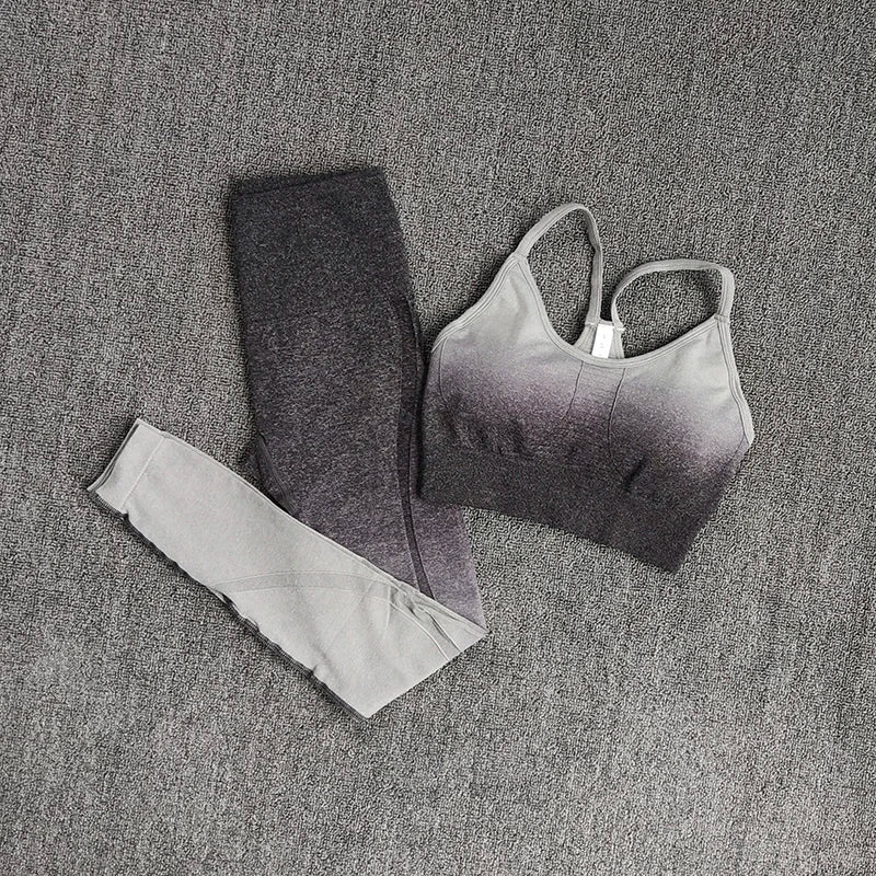 Set coordinato sportivo pantaloni e top da donna - set coordinato ATREND