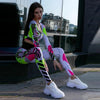 Set coordinato sportivo t-shirt e pantaloni con stampa grafica da donna ATREND