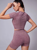 Set coordinato sportivo top corto e pantaloncini da donna ATREND